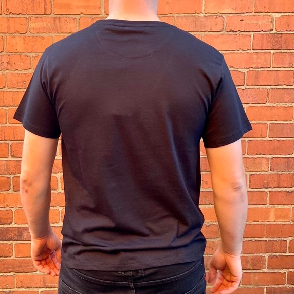 Ellesse black tee shirt - Picture 3 of 4